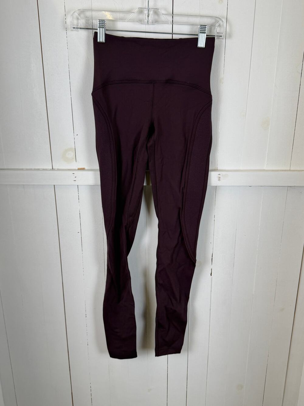 Lululemon Purple Ankle Leggings Size 6 Nylon Excellent